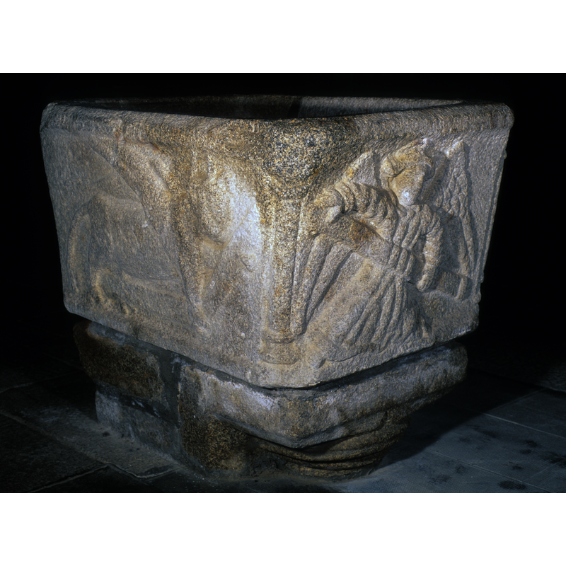 with symbols for Luke (left) and Matthew (right)