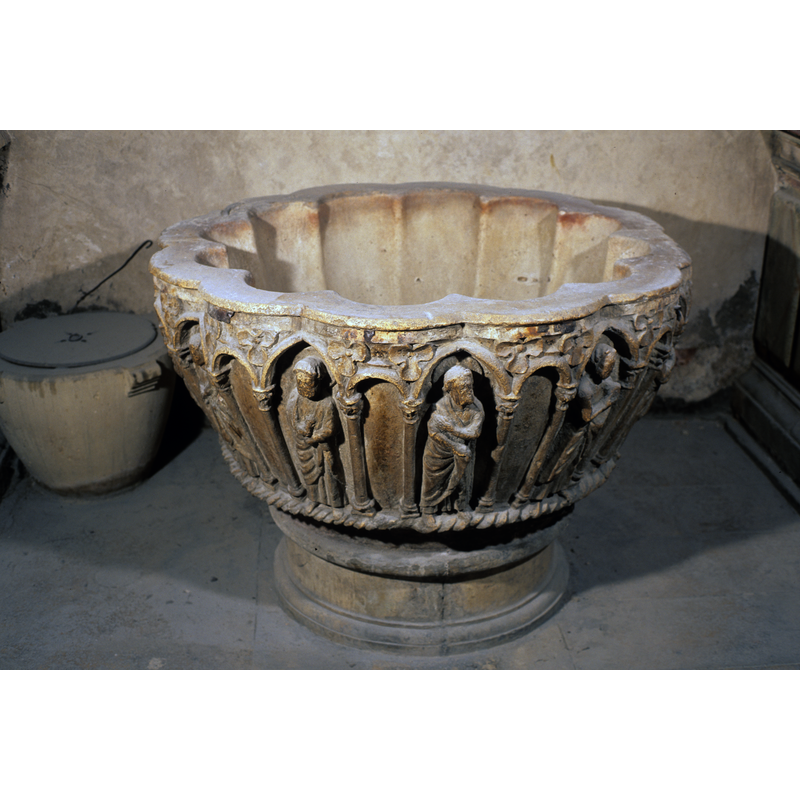 all around the interior of the basin