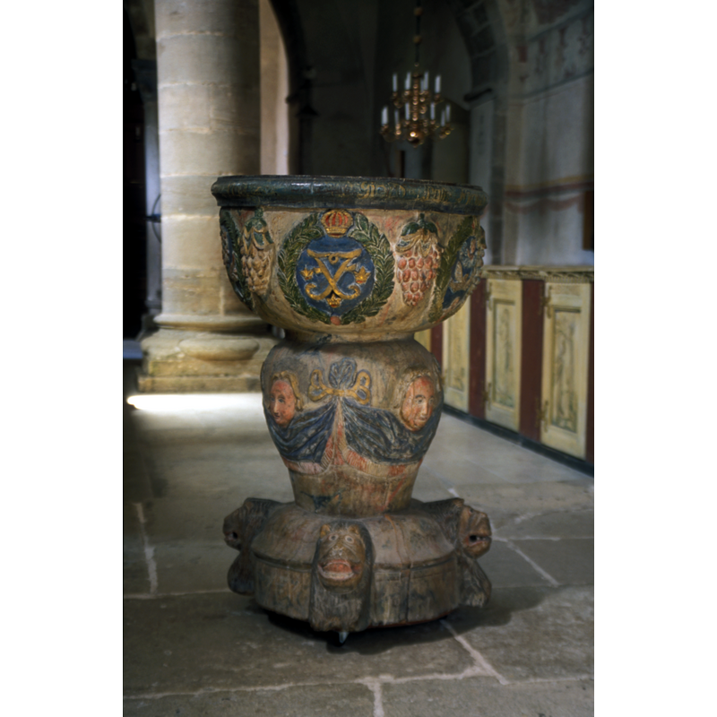 the 18thC font