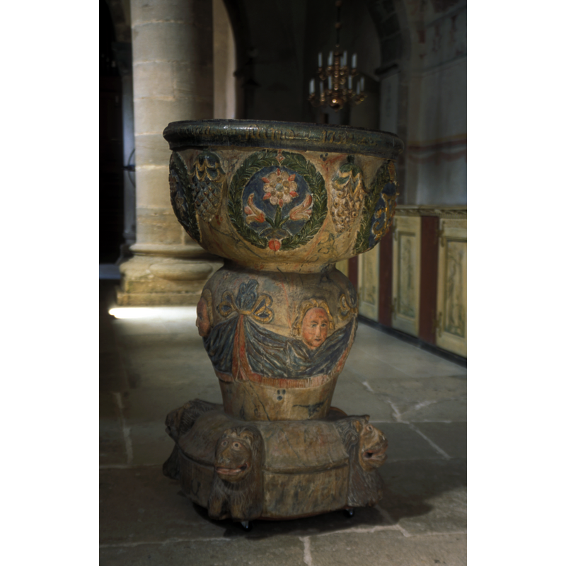 the 18thC font