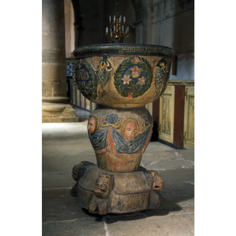 the 18thC font