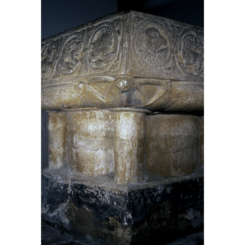 large ones, at each of the angles of the underbowl