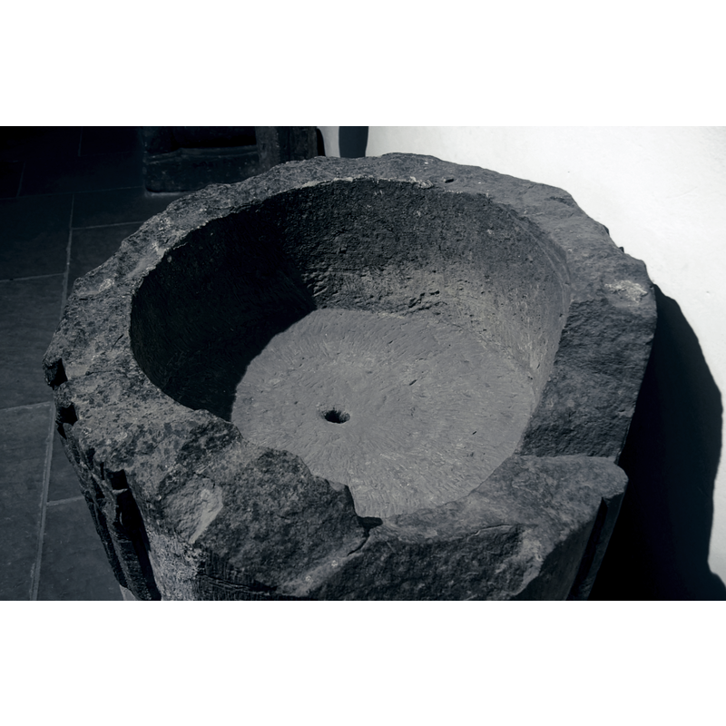 one metal plug is still visible in the upper rim (back, about 1 pm)