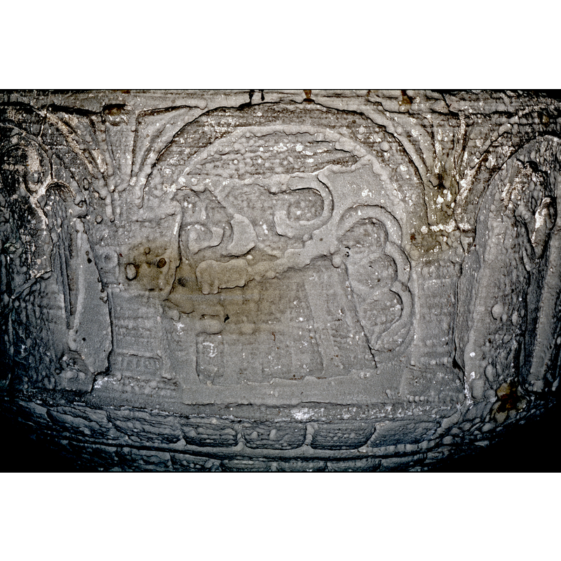 Dream of the Magi - three heads to the right, and angel above - heads are haloed and not crowned. Above the bed and centre/left, a cloud with an angel holds an acanthus plant.