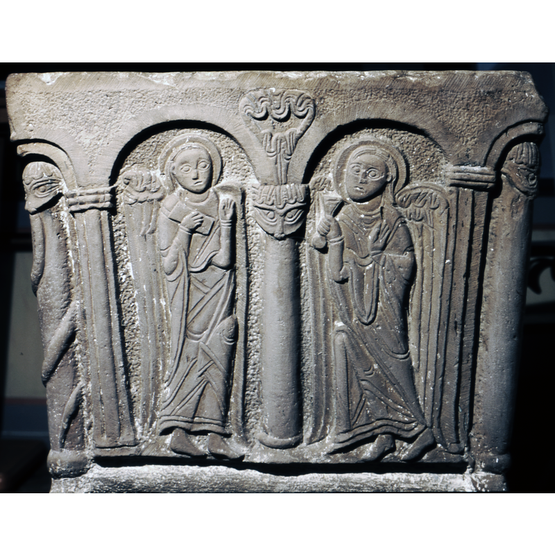 only this spandrel is decorated