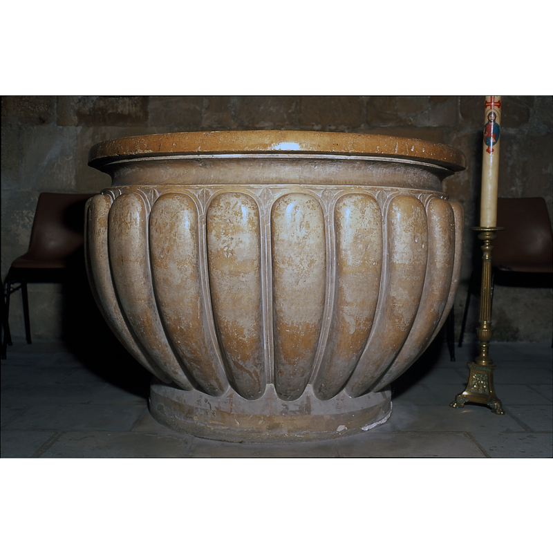 Main image for Pernes-les-Fontaines / Paternae / Paternensis castri / Paternis villa / Pernes