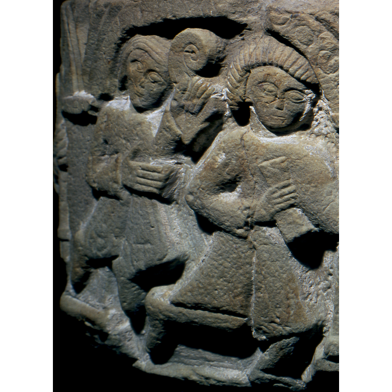 The last scene shows in the left arch, an angel in frontal pose, carrying in the right hand a codex, and in the left hand holds an acantus branch or candle with flame? To the right of the angel is another figure, in a kneeling position, the left hand holds up a scroll, the right hand to the middle or holding the elbow of the left arm? The next figure, semi-kneeling holds the right hand on a scroll to his chest, and the left hand holds Christ's right hand. The figure of Christ, is in the water to his waist, forefront, haloed, cross in halo. His left hand holds a staff with a cross.