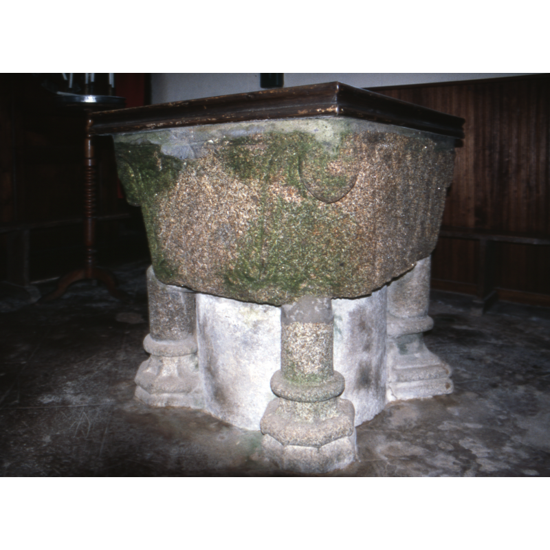 the diffrences between the columns and bases can be appreciated here