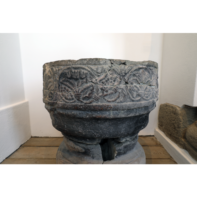 as displayed in the LHUM