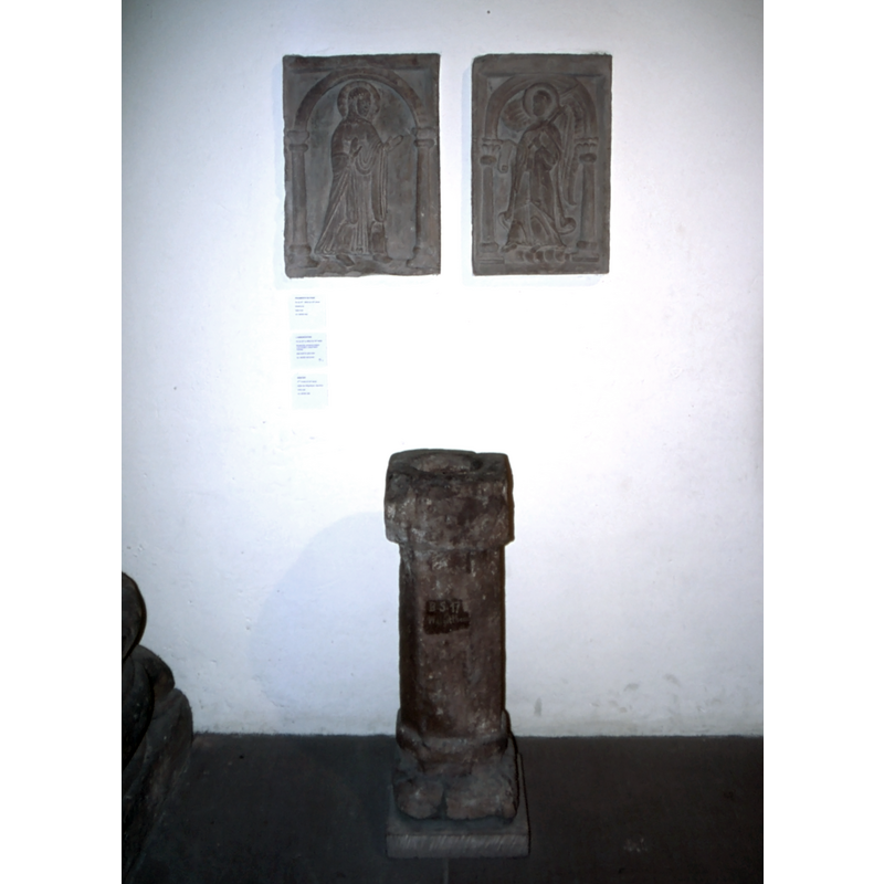 as displayed in the MOND, Strasbourg