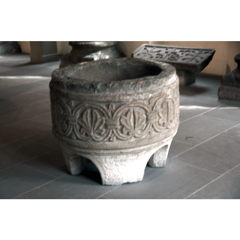 as exhibited in the Musée de l'Œuvre Notre-Dame (Strasbourg) in August 2002